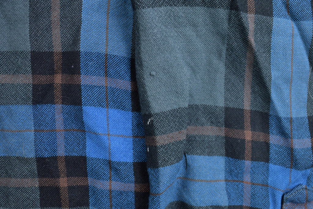Vintage 1990s Northwest Territory Plaid Flannel Button Up Shirt