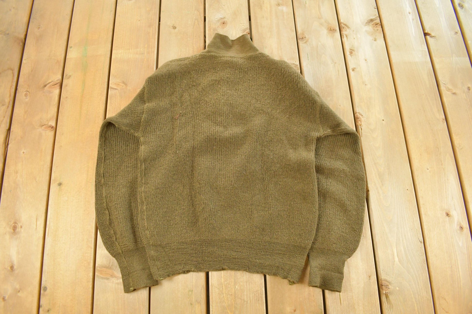 Vintage 1980s Military Wool Olive Henley Knit Sweater Men's Medium / True Vintage / Military / Militaria / 100% Wool