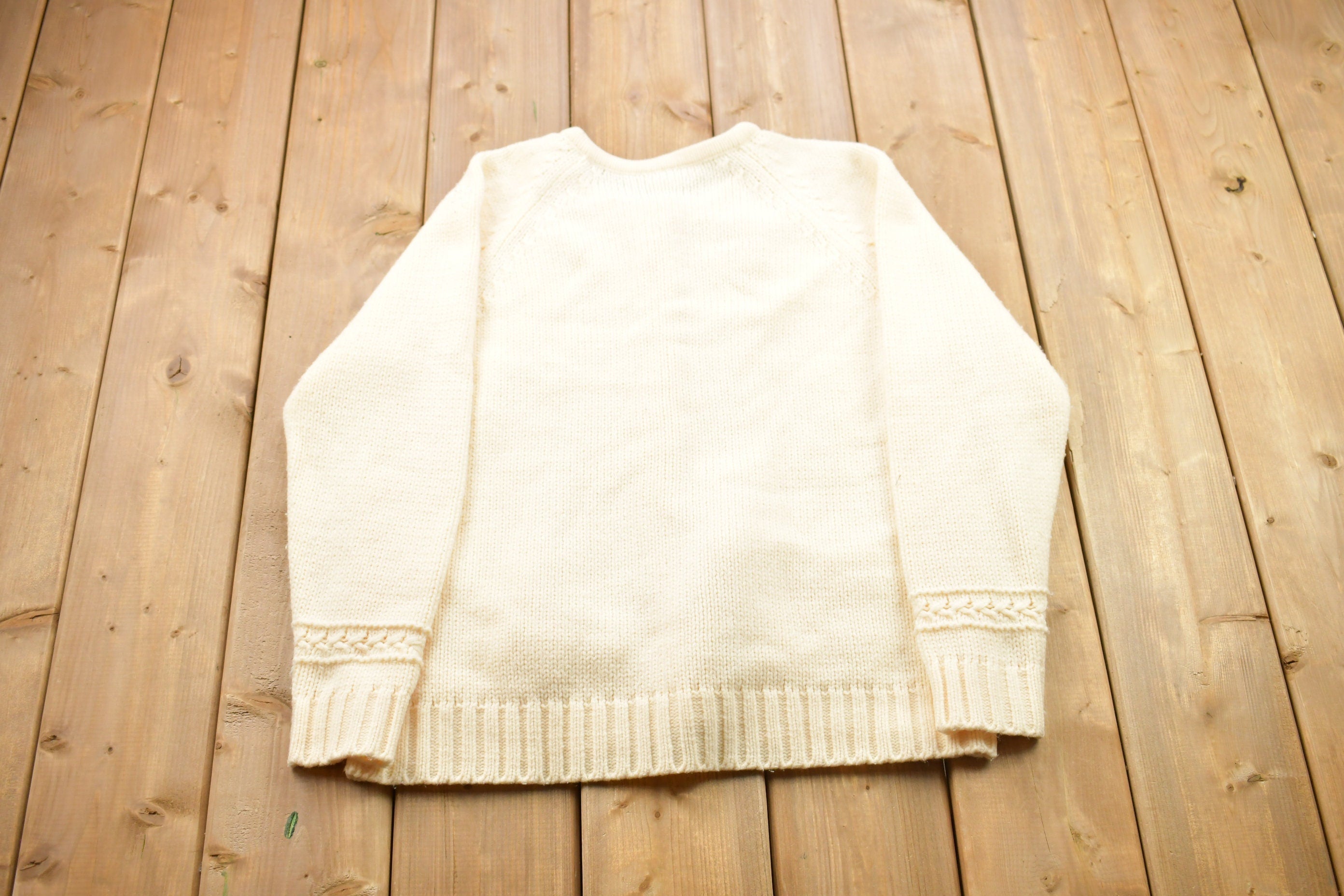 Vintage 1990s Knitted Button Up Sweater / Vintage 90s Cardigan / Basic Knit Button Up / Grandma Sweater / Sweatshirt / Blank Knit