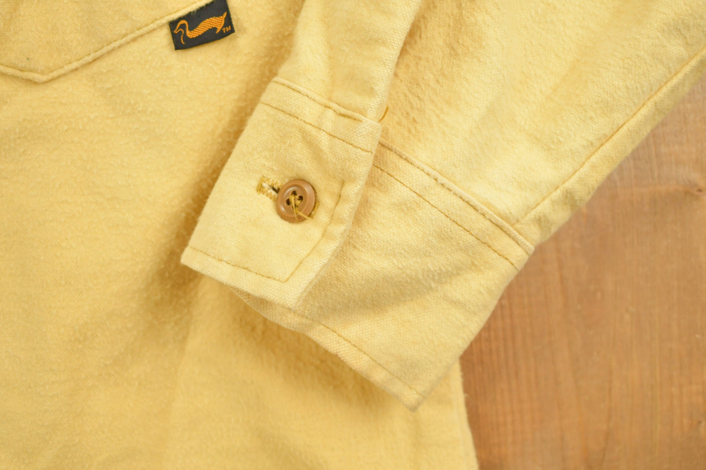 Vintage 1970s Duxbak Blank Yellow Button Up Shirt / 1970s Button Up / Vintage Flannel / Basic Button Up / Casual Shirt