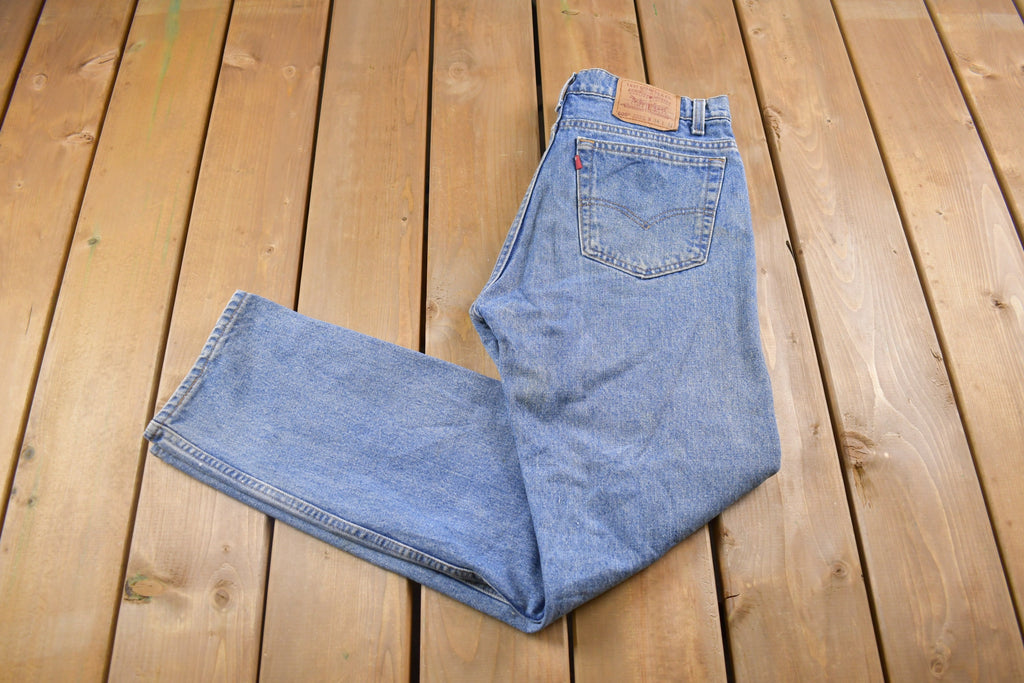 Vintage 1990s Levi's 505 Red Tab Jeans Size 32 x 31