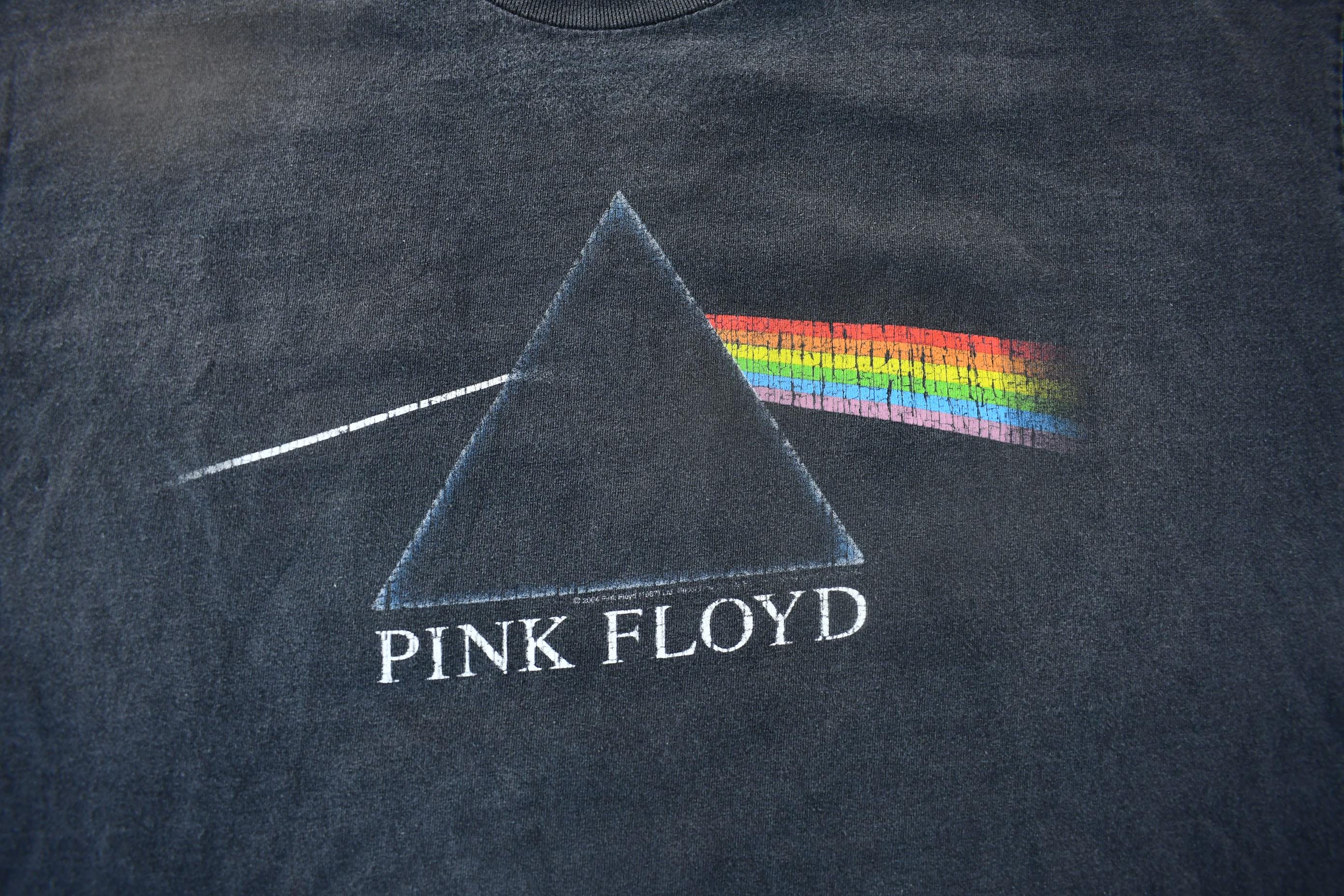 Vintage 2004 Pink Floyd Dark Side Of The Moon Graphic Band T-Shirt