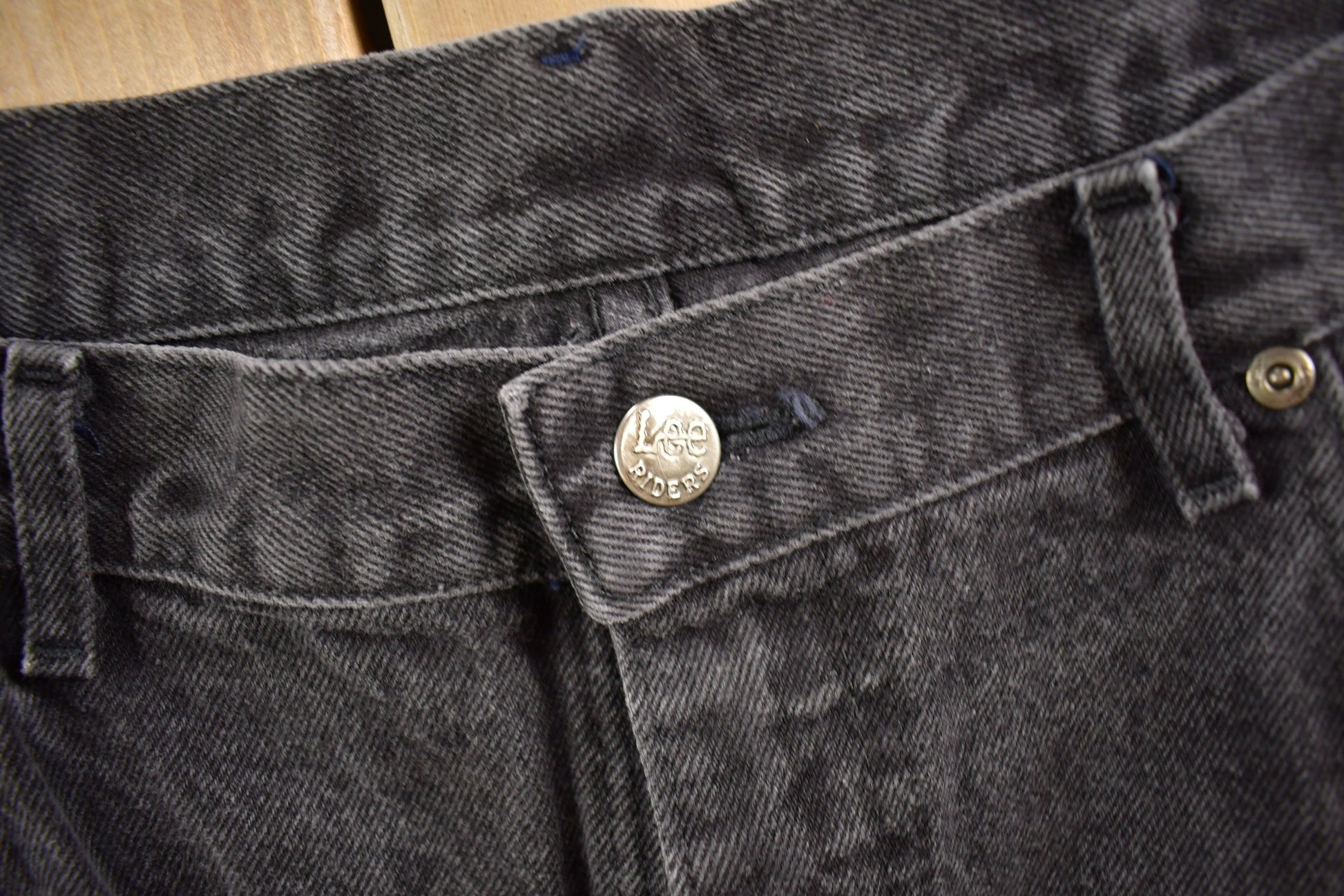 Vintage 1980s Lee Dark Wash Denim Jeans Size 37 x 28.5