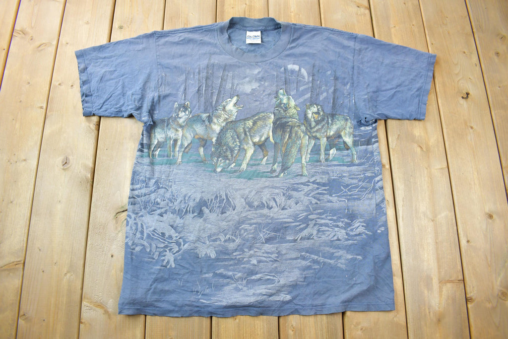 Vintage 1990s Grey Wolf Theme All Over Print Graphic T-Shirt