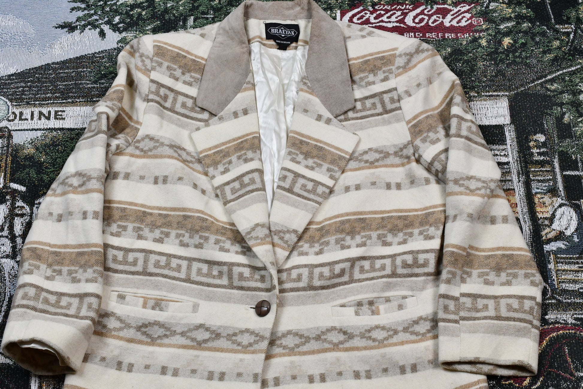 Vintage 1990s Braetan Blazer Jacket / Abstract Navajo Pattern / Southwestern Apparel / Streetwear Fashion / Aztec Button Down