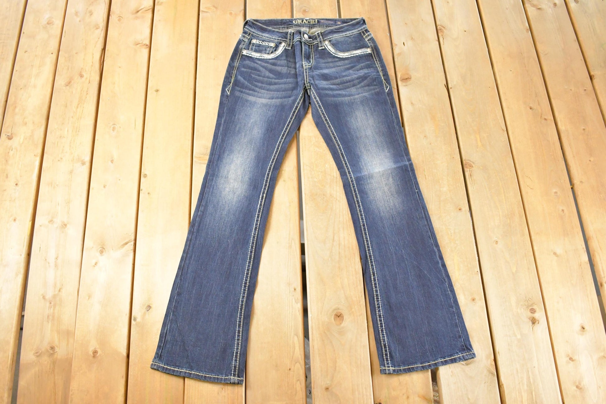 Vintage Deadstock Y2K Grace In LA Bedazzled Bootcut Low Rise Jeans Women's Size 26 x 32