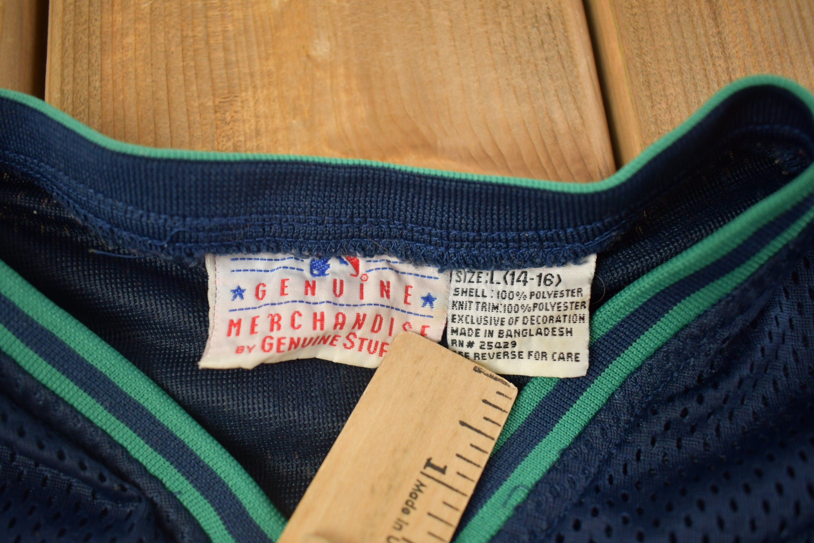 Vintage 1990s Kids Milwaukee Brewers MLB Graphic Jersey T-Shirt