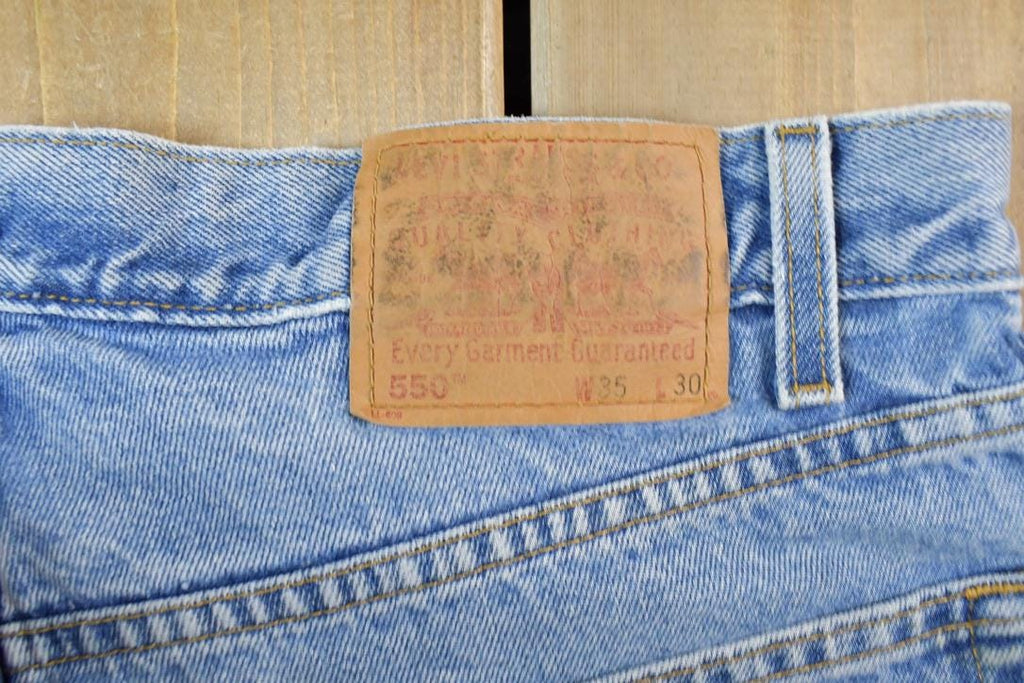 Vintage 1990s Levi Strauss Red Tab Denim Jeans Size 35 x 30