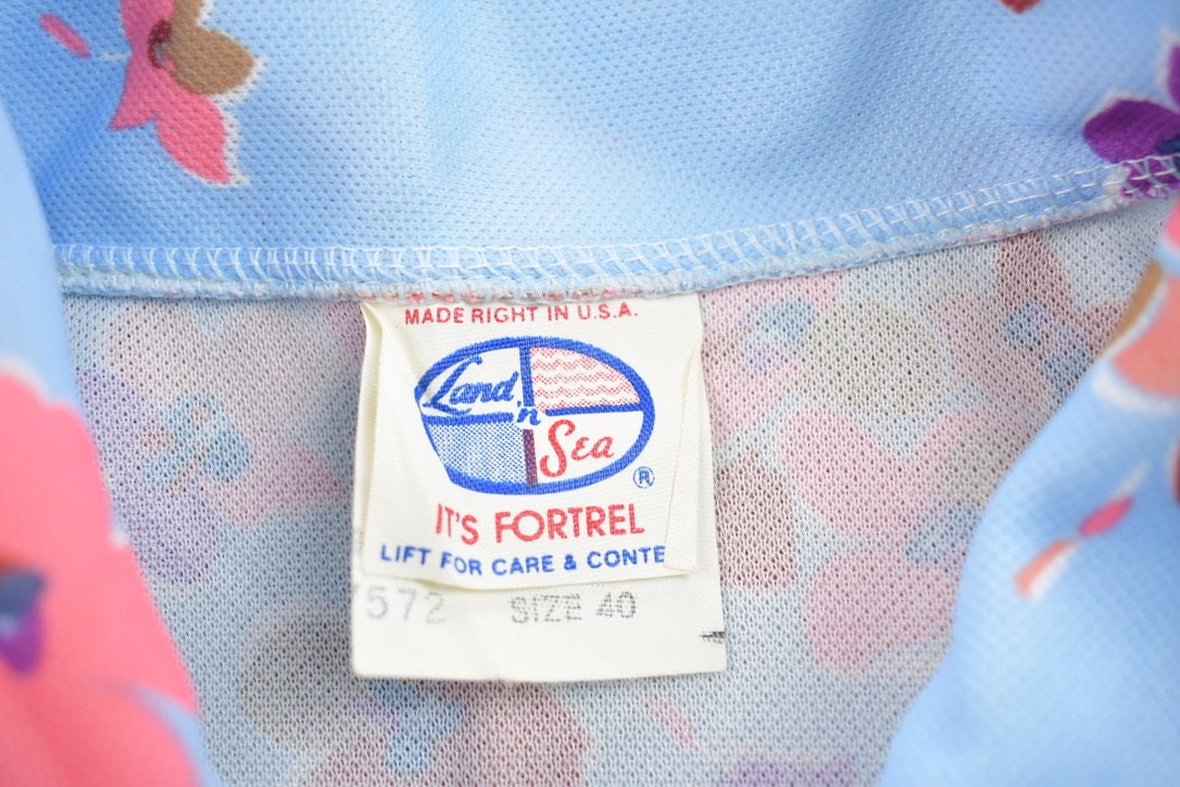Vintage 1990s Land 'n Sea Floral Summer Button Up Shirt