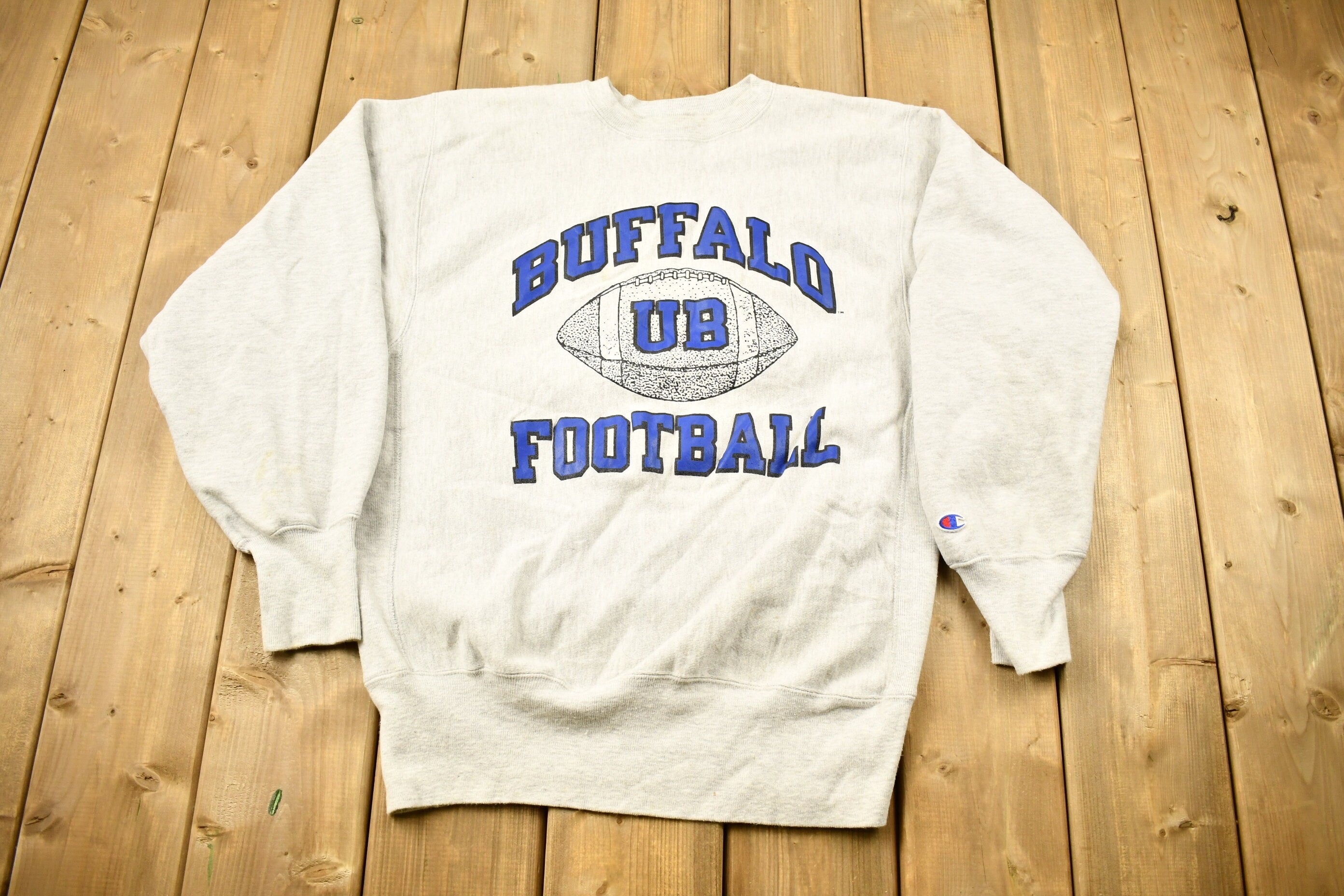 Vintage 1990s University of Buffalo Bulls Champion Reverse Weave Collegiate Crewneck