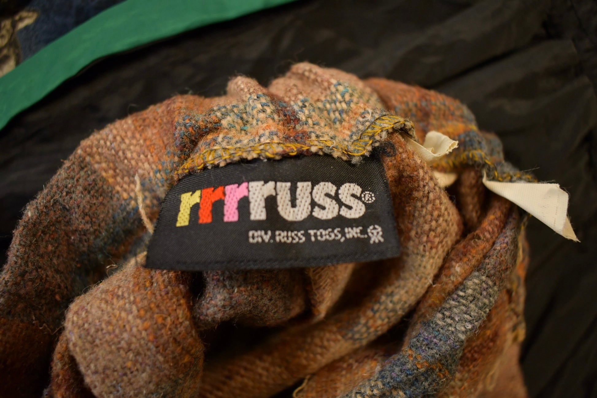 Vintage 1970s Rrrruss Plaid Skirt Size 28x28