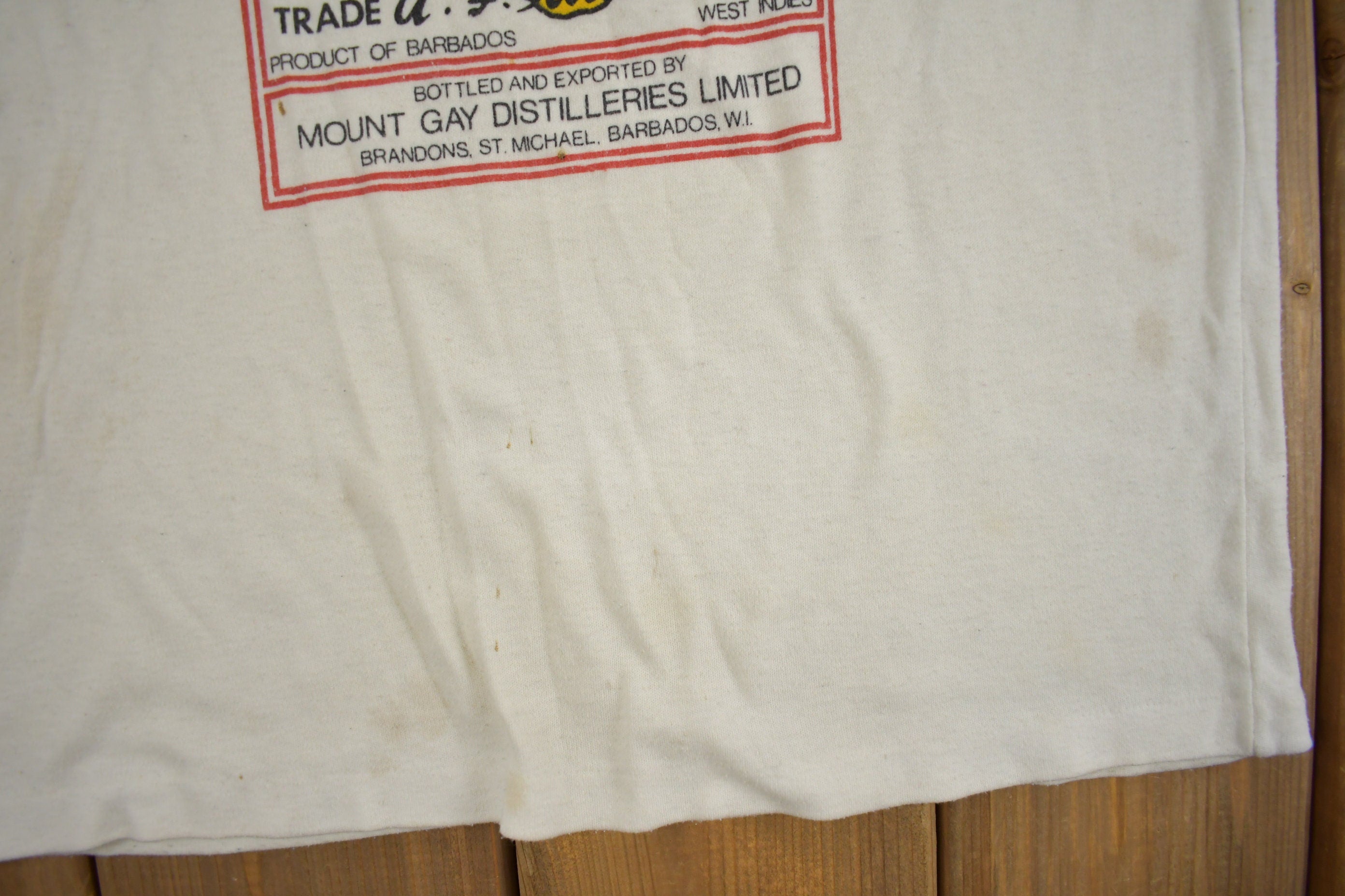 Vintage 1980s Mount Gay Eclipse Barbados Rum Graphic T Shirt