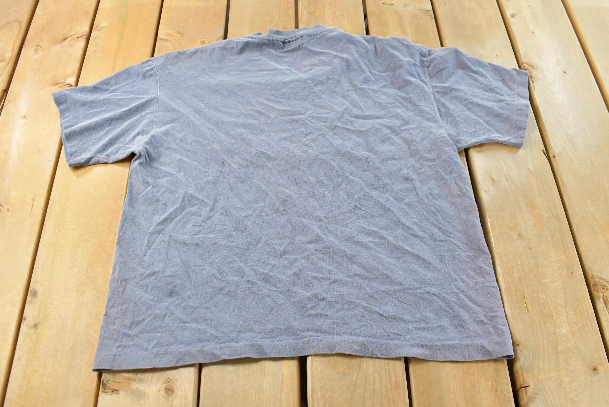 Vintage 1990s Kokopelli Navajo Art Graphic Durango T Shirt Men's / Single Stitch / Embroidered / Indigenous Graphic T Shirt / Made in USA