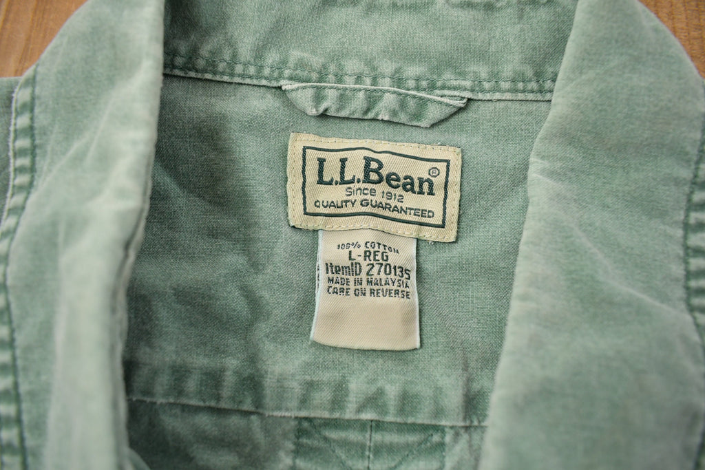 Vintage 1990s L.L. Bean Blank Button Up Shirt