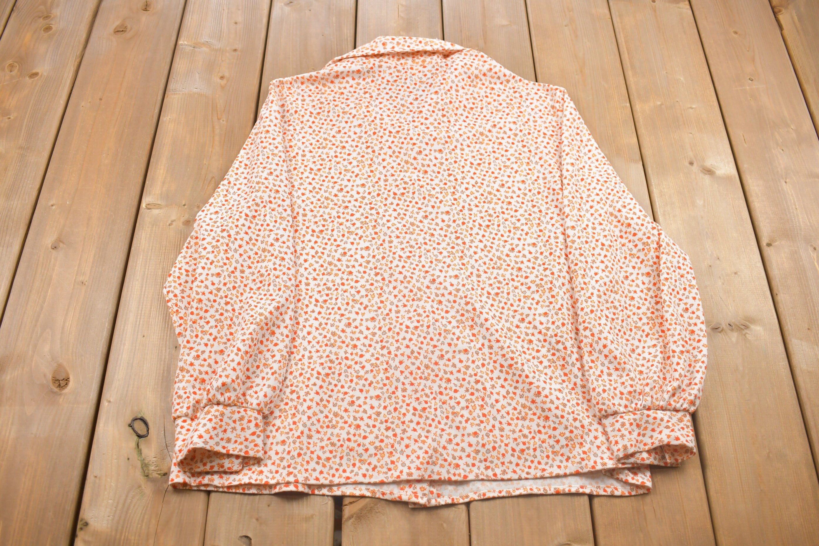 Vintage 1990s Small Floral All Over Print Button Up Shirt