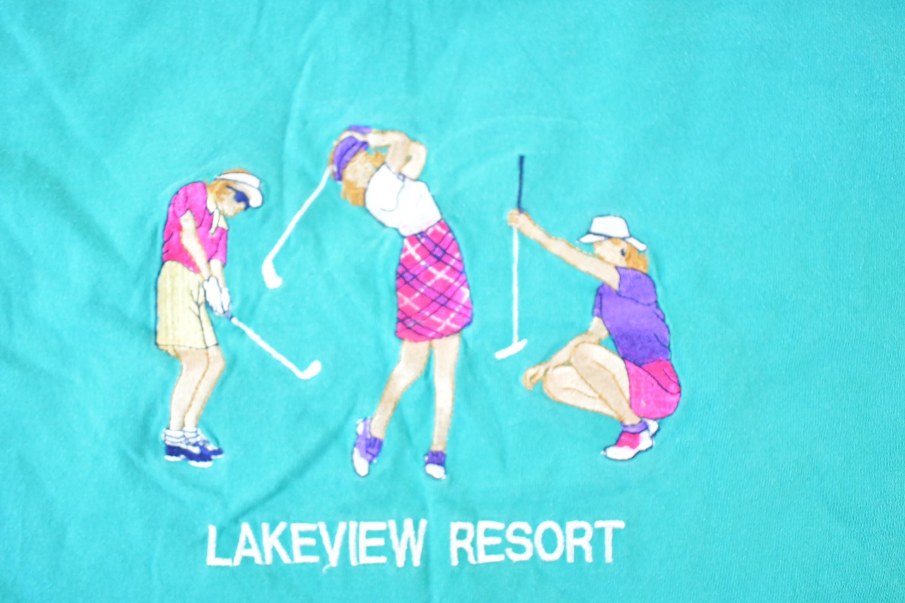 Vintage 1990s Lakeview Resort Souvenir Lady Golfing T-Shirt Mens L
