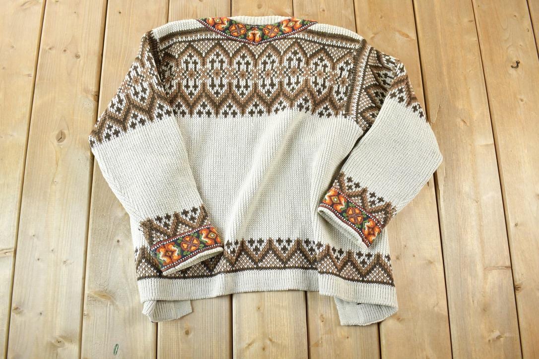 Vintage 1990s North Cape 100% Wool Knit Abstract Pattern Button Clasp Crewneck Sweater