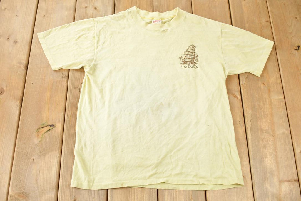 Vintage 1980s Lahaina Maui Sailboat Graphic Souvenir Travel T Shirt Made In USA