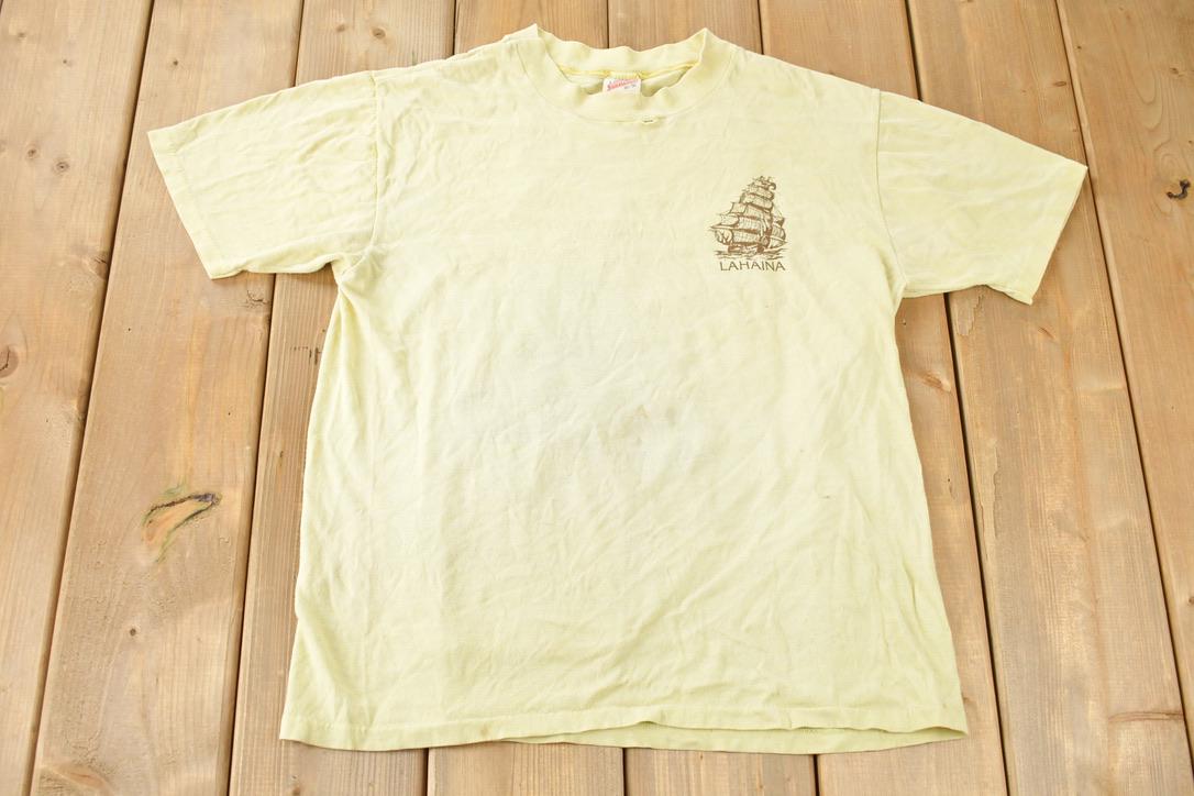 Vintage 1980s Lahaina Maui Sailboat Graphic Souvenir Travel T Shirt Made In USA