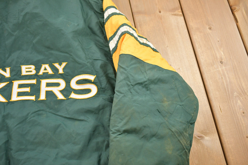 Vintage 1990s Green Bay Packers Logo7 Game Day Windbreaker Jacket /