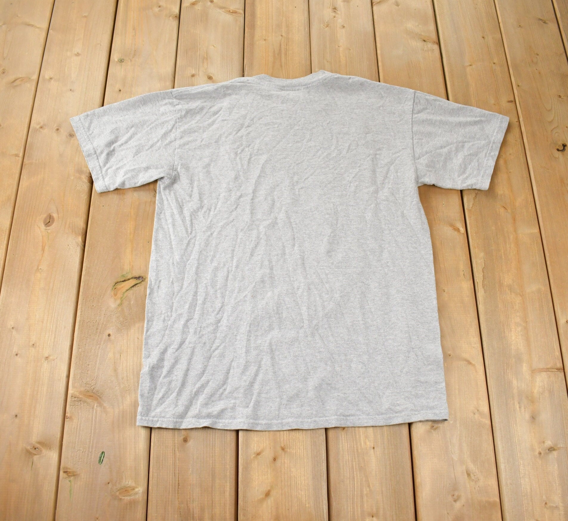 Vintage 1990s Eeyore Walt Disney World Graphic T-Shirt