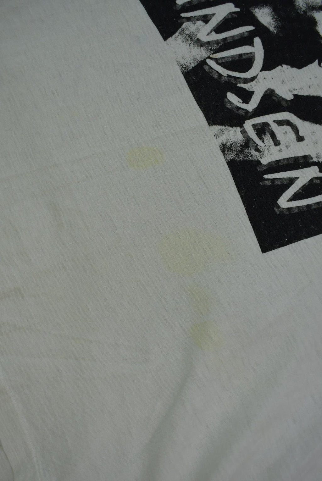 Vintage 1990s Querelle Kindsein Single Stitch Graphic Band Tee
