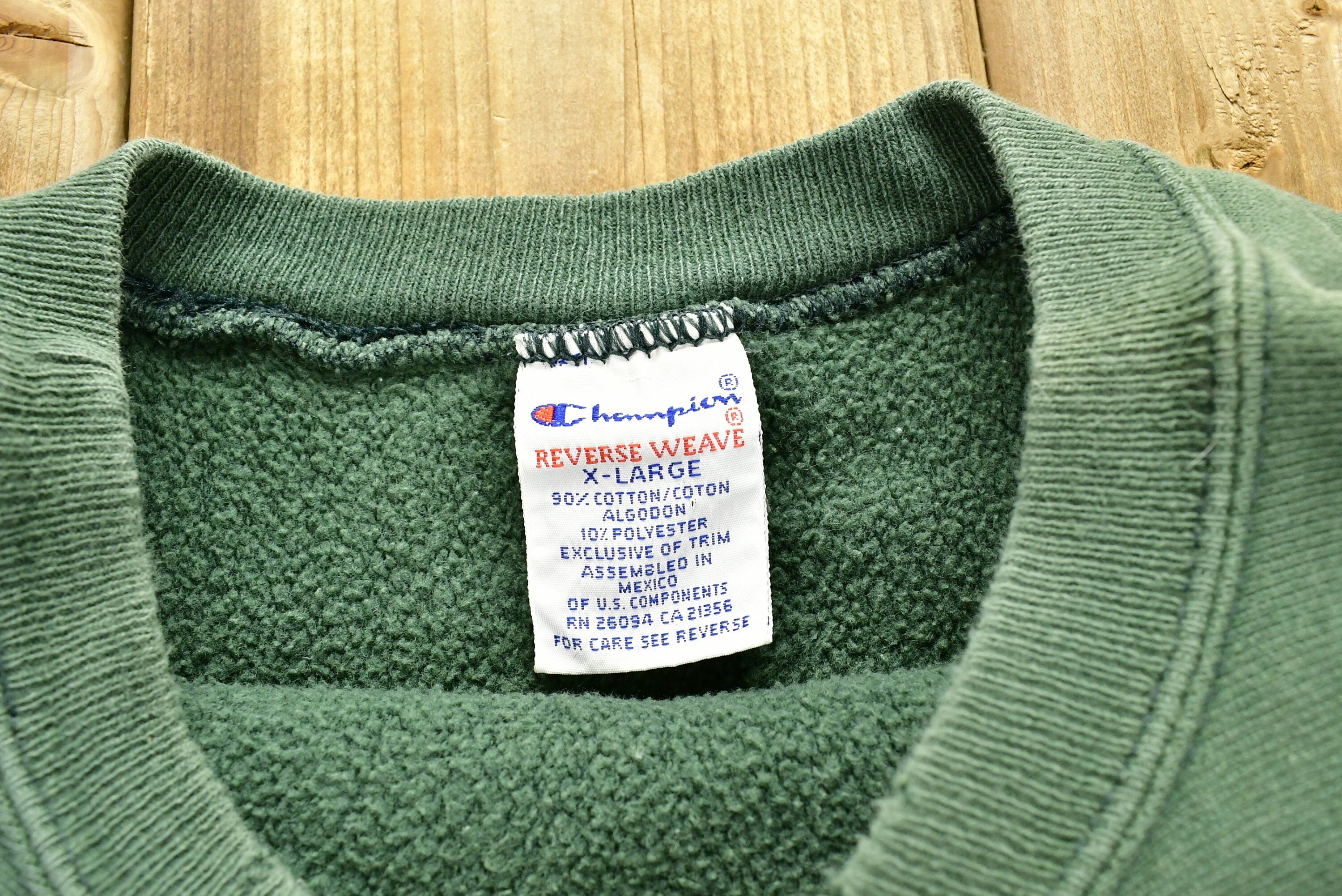 Vintage 1990s University of Michigan State Alumni Collegiate Crewneck  90s Champion  NCAA Sweatshirt  Sportswear  Champion Reverse Weave