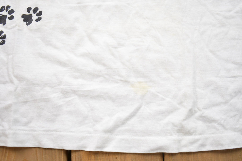 Vintage 1990s Paws To Care Humane Society Graphic T-Shirt