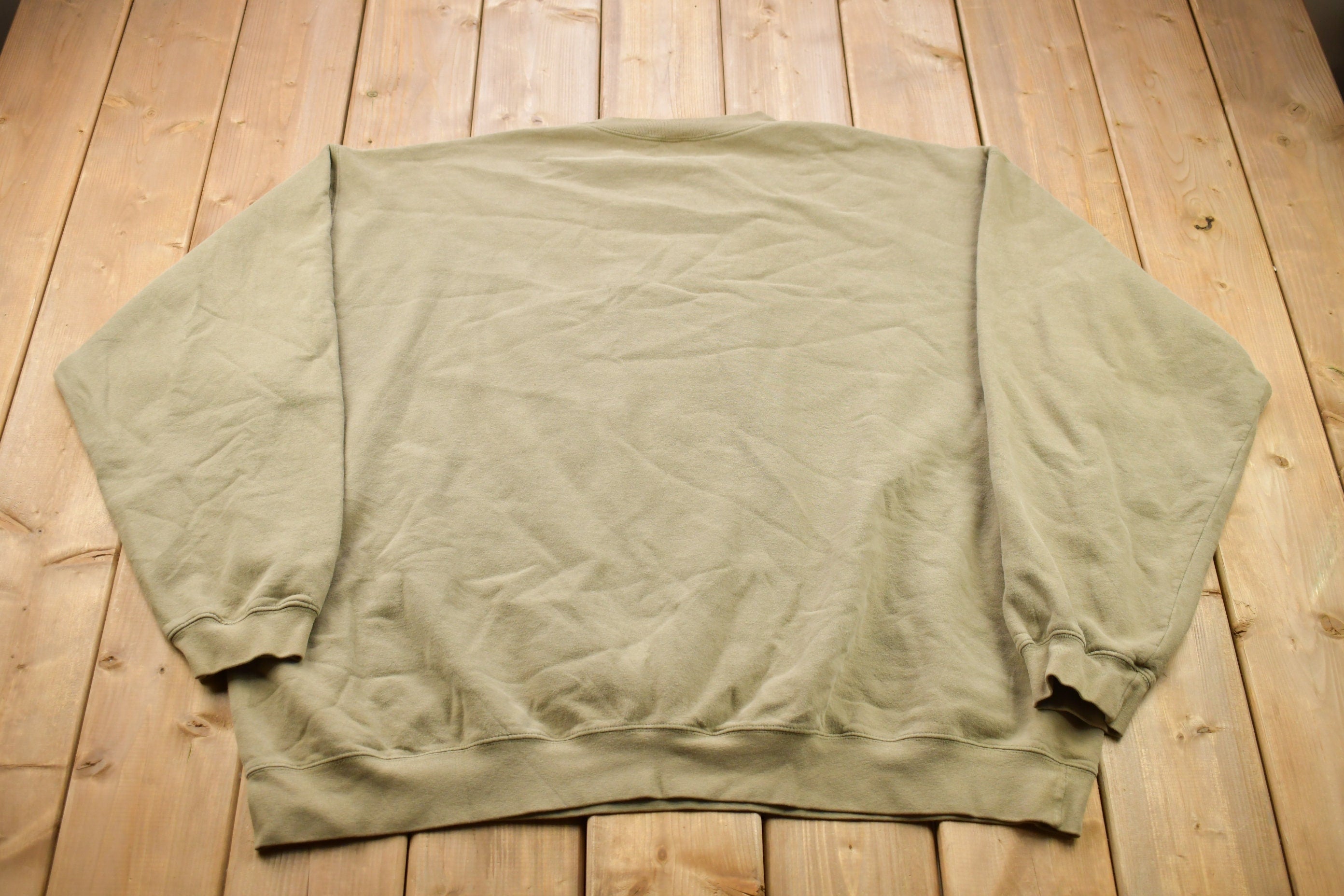 Vintage 1990s Blank Beige Reebok Crewneck Sweatshirt