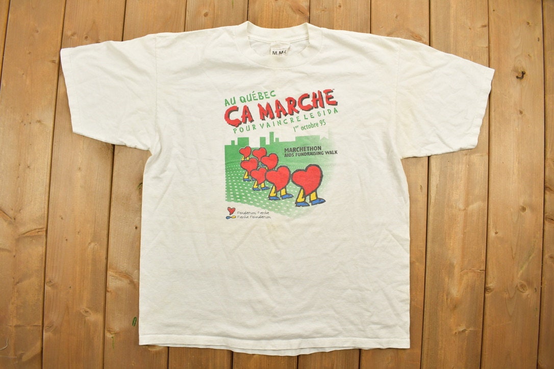 Vintage 1995 Quebec Ca Marche Graphic T-Shirt