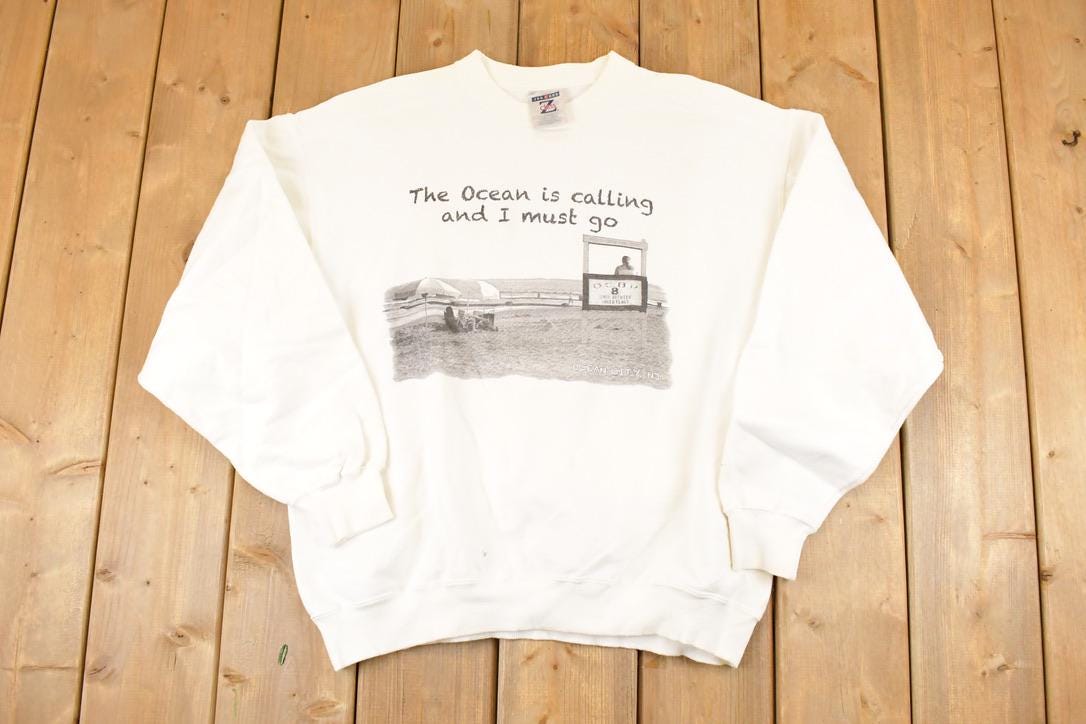 Vintage 1990s Ocean City New Jersey Graphic Print Crewneck Sweatshirt Men's L / Made In USA / 90's Destination Beach Sweater