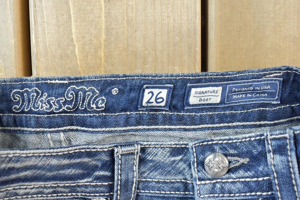 Vintage Y2K Miss Me Bedazzled Low Rise Jeans Size 26x31
