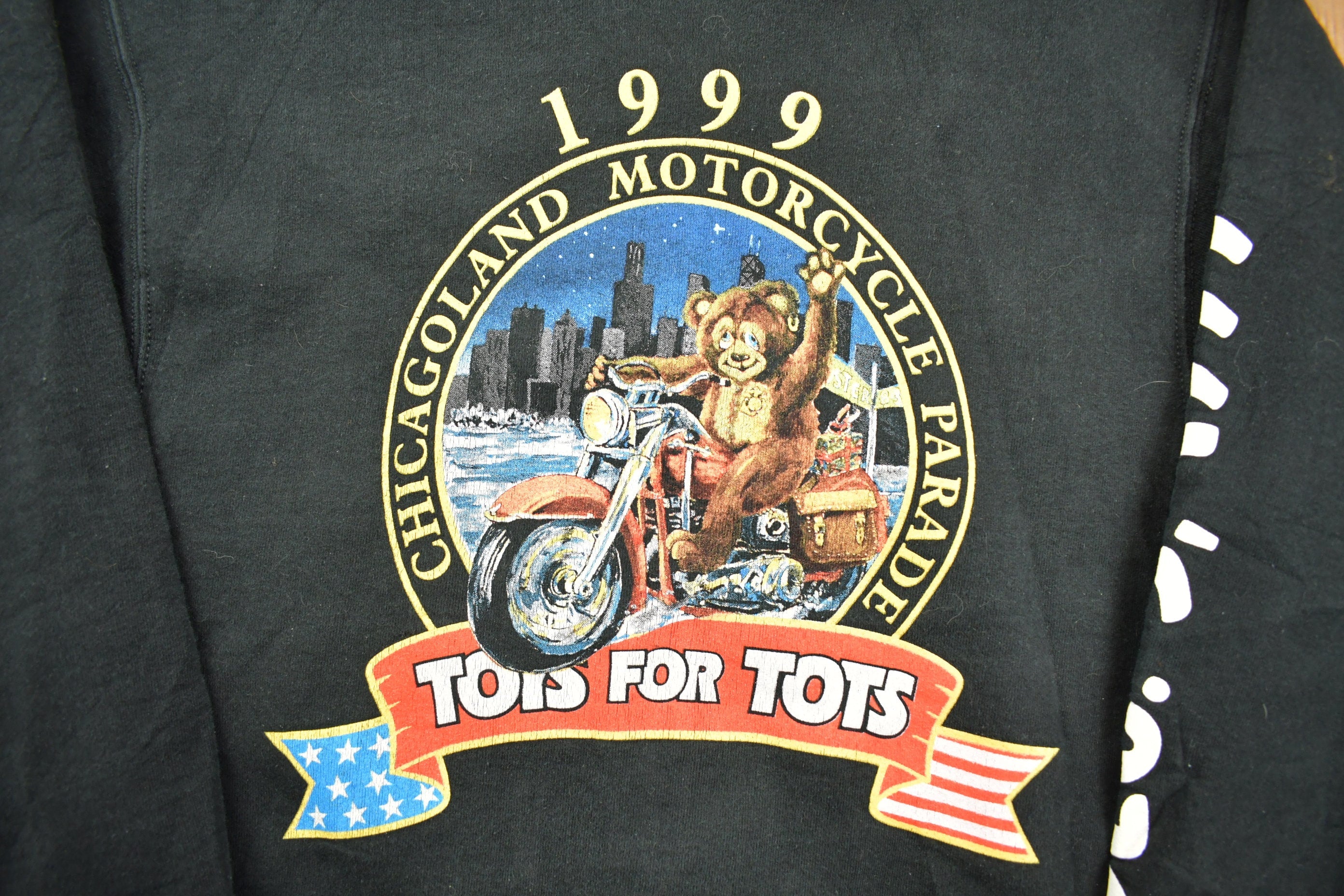 Vintage 1999 Chicagoland Motorcycle Parade Toys For Tots Crewneck Sweatshirt