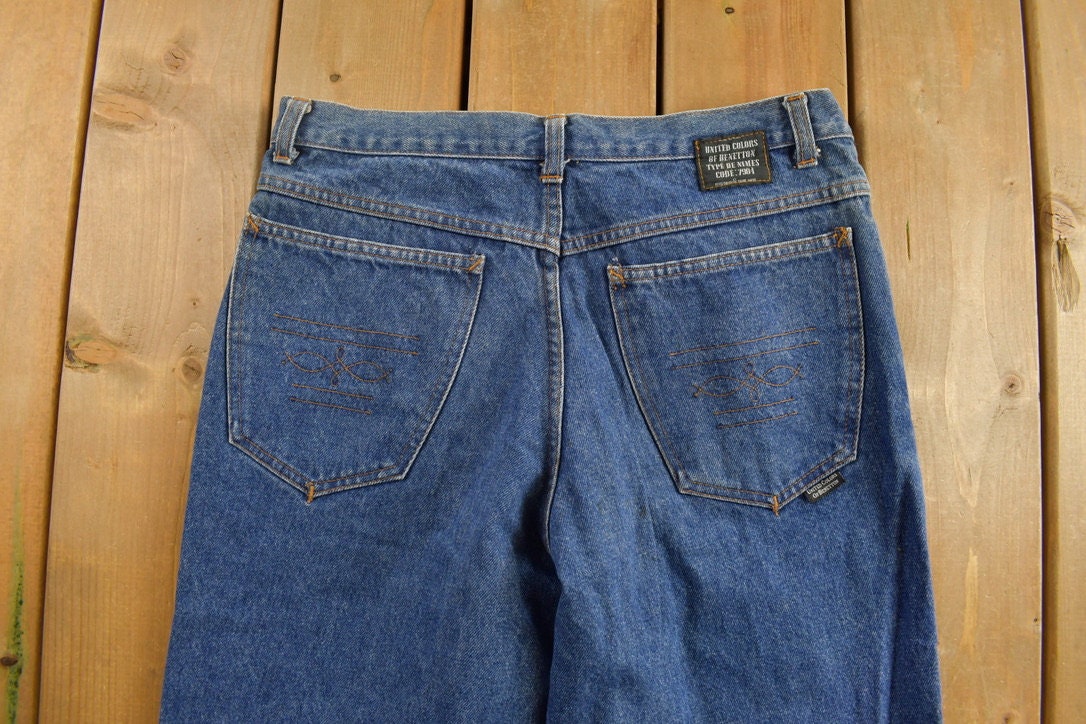 Vintage 1990s United Colors Medium Wash Jeans