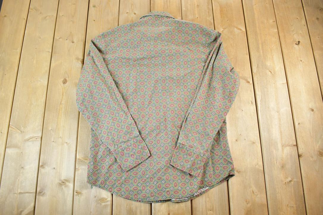 Vintage 1990s Wrangler Wrancher Button Up Western Style Cowboy Shirt