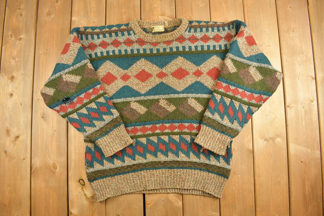 Vintage 1990s Patterned Knitted Crewneck Sweater