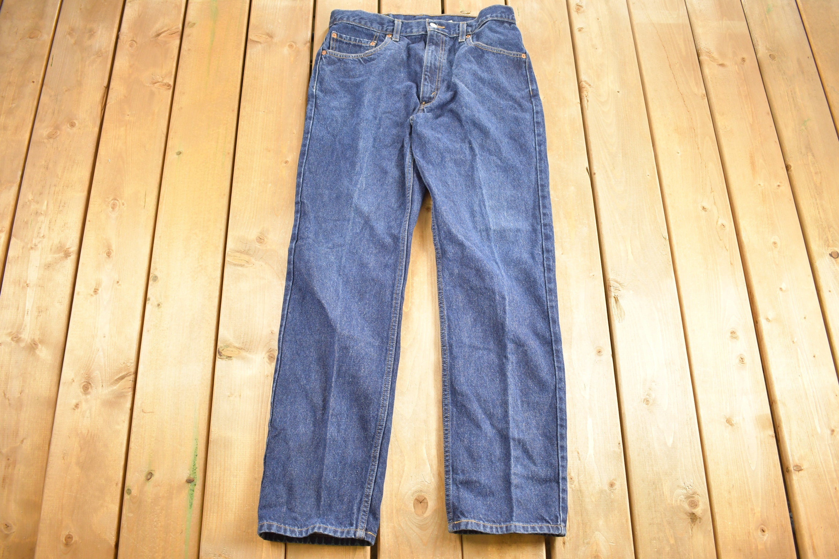 Vintage 1990s Levi's 505 Red Tab Jeans Size 34 x 31.5