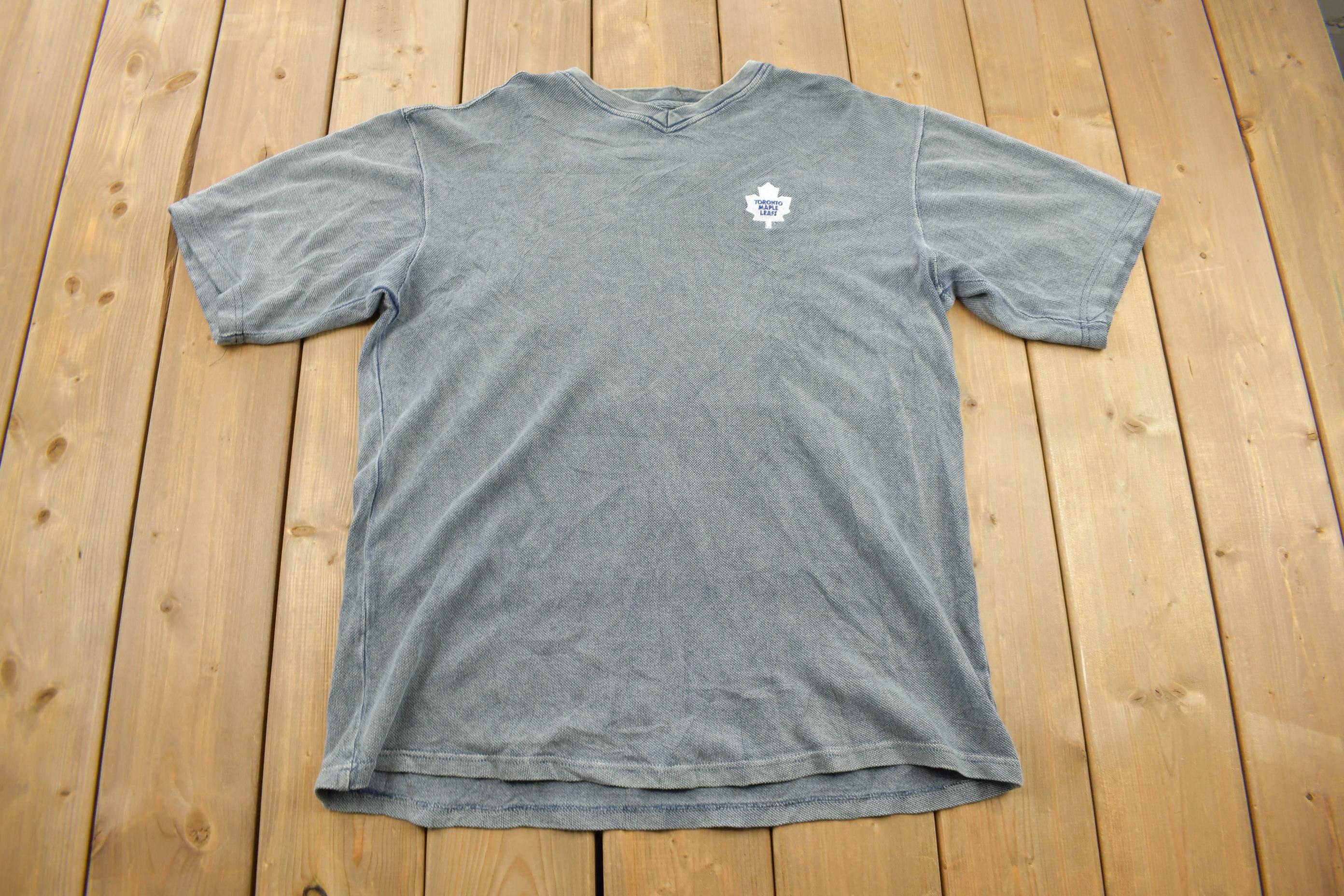 Vintage 1990s Toronto Maple Leafs NHL Hockey Graphic T-Shirt