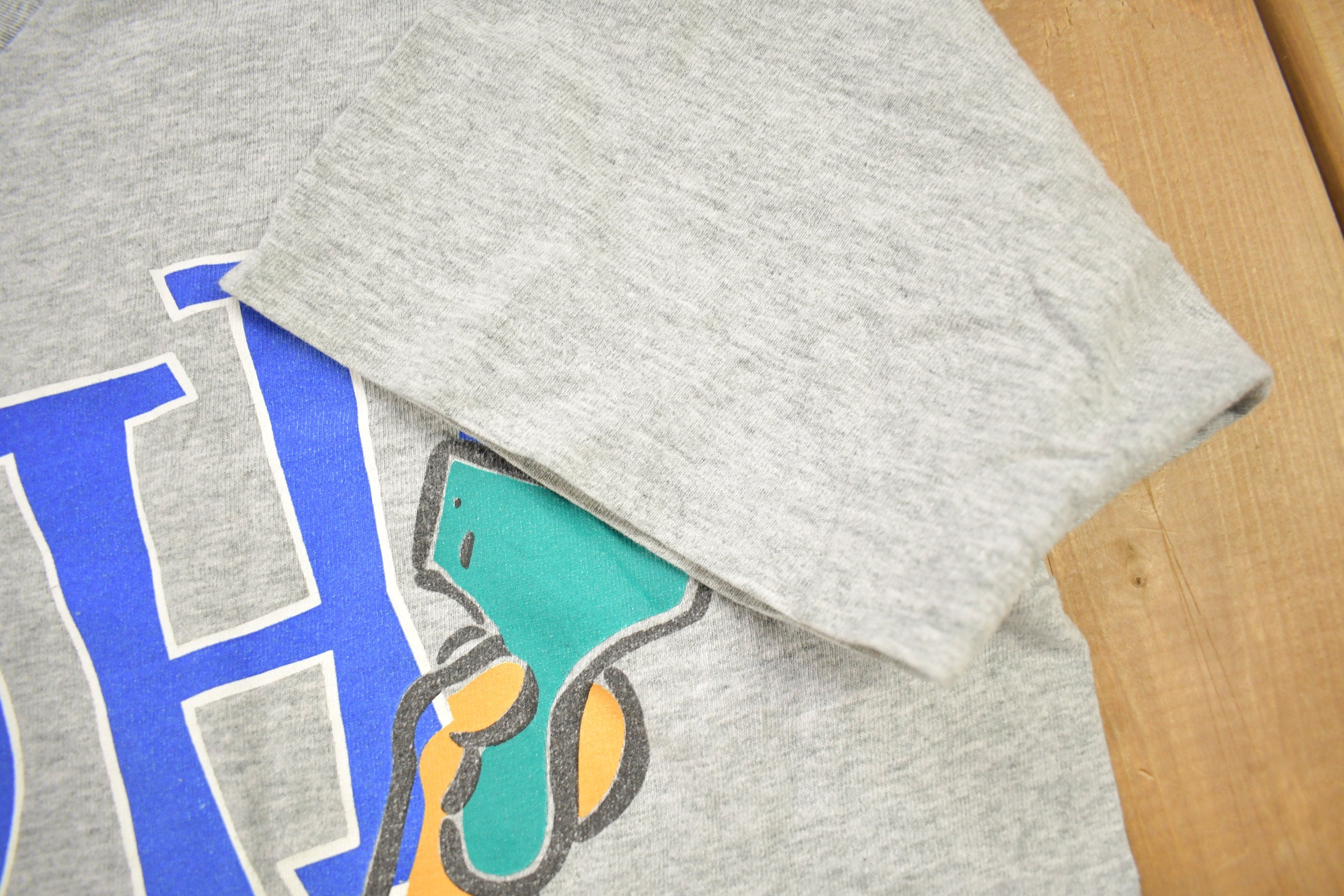 Vintage 1990s Winnie The Pooh Cartoon Promo T-Shirt