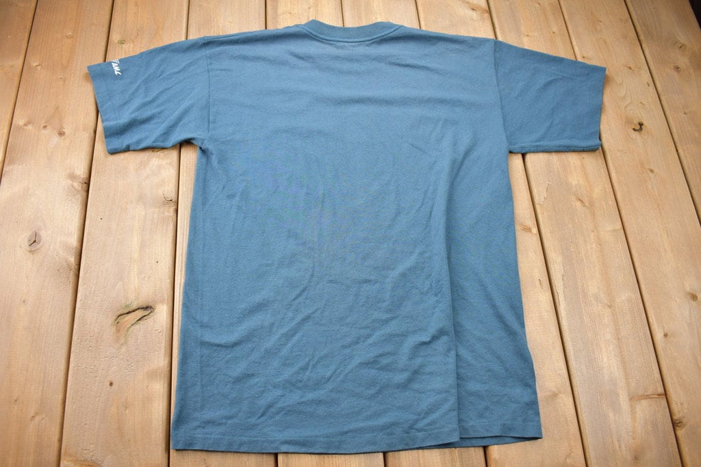 Vintage 1990s Killer Whale Canada T-Shirt