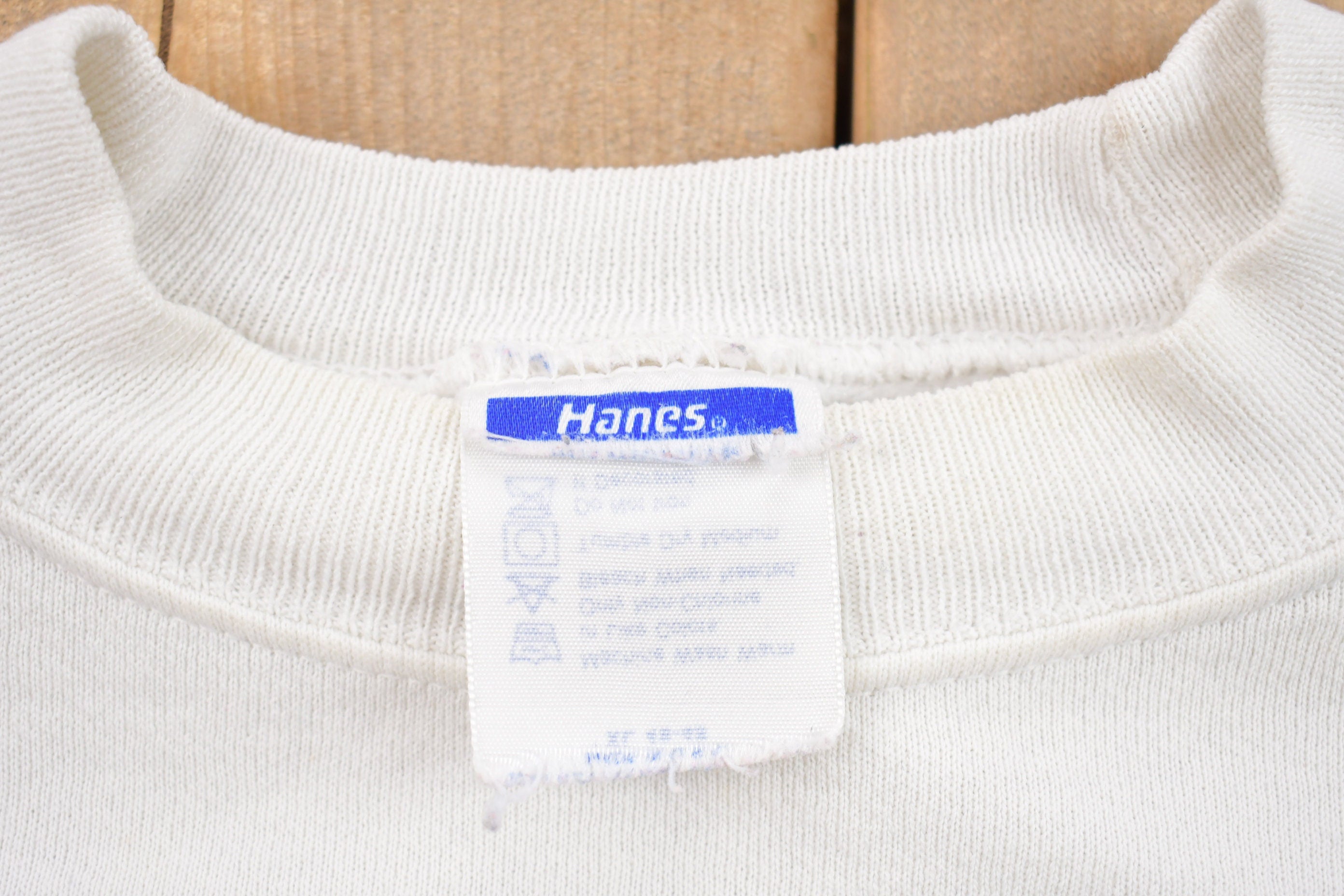 Vintage 1990s Hanes Basic Crewneck Sweatshirt
