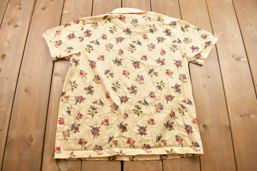 Vintage 1990s Izod Club Graphic Collared Shirt  Vintage T Shirt  Streetwear  Graphic Tee  Single Stitch