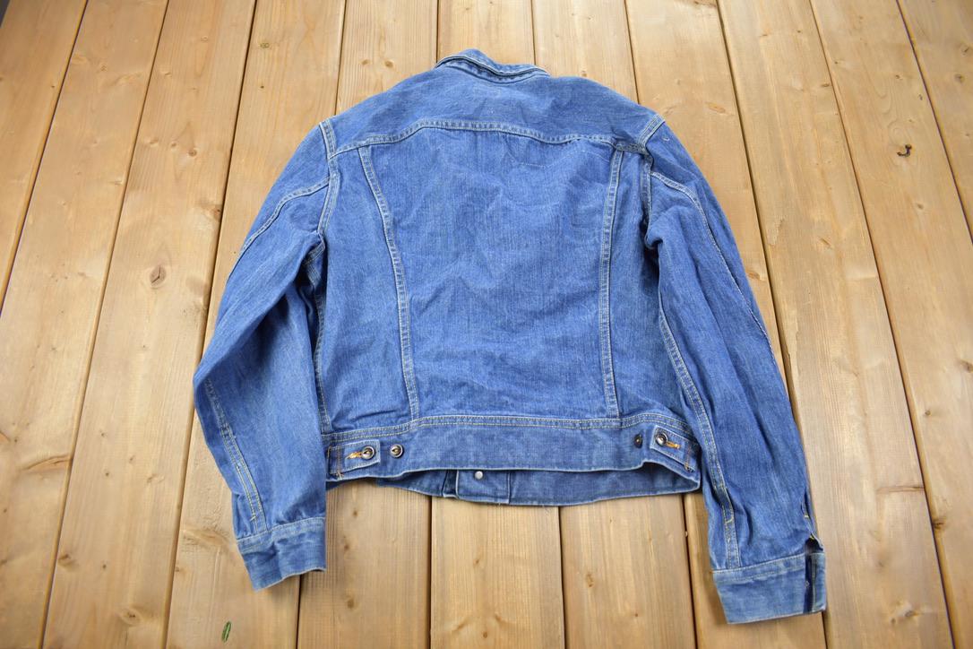 Vintage 1970s Lee Sanforized Jean Jacket Size Union Made In USA / Trucker Jacket