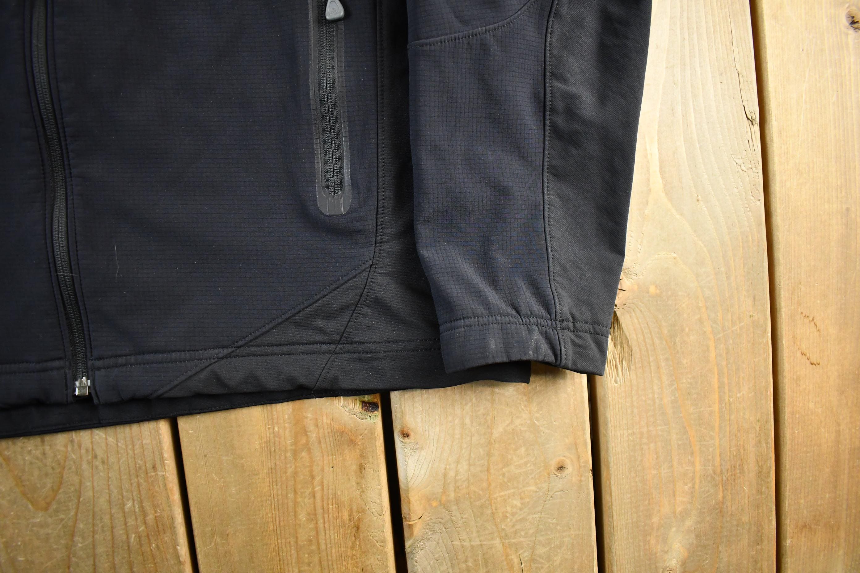 Vintage 2000s Mountain Hardware Windbreaker Jacket Men's Large