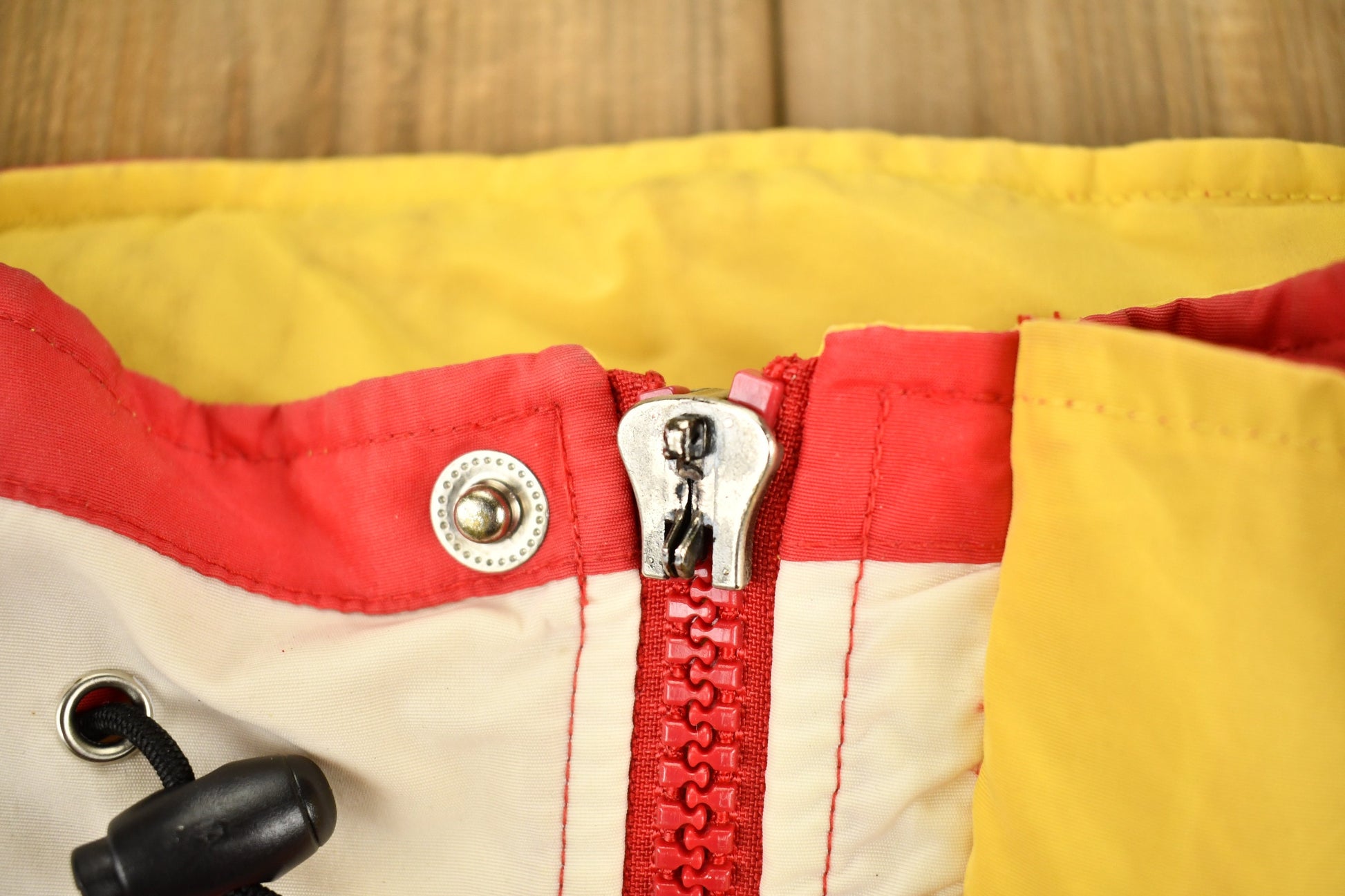 Vintage 1990s Tommy Hilfiger Flag Patch Color Block Windbreaker