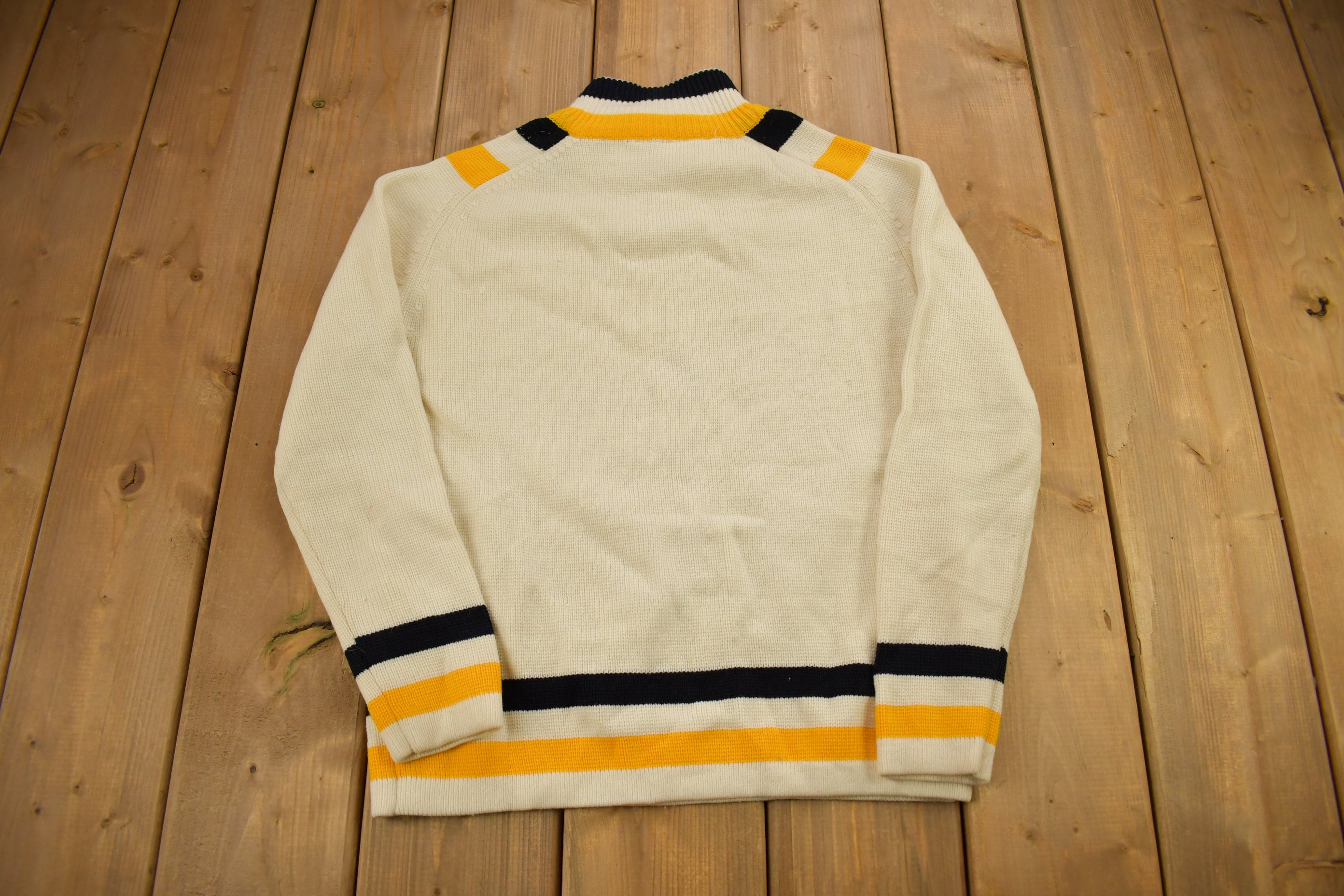 Vintage 1970s Acrylic Knitted Mockneck Sweater
