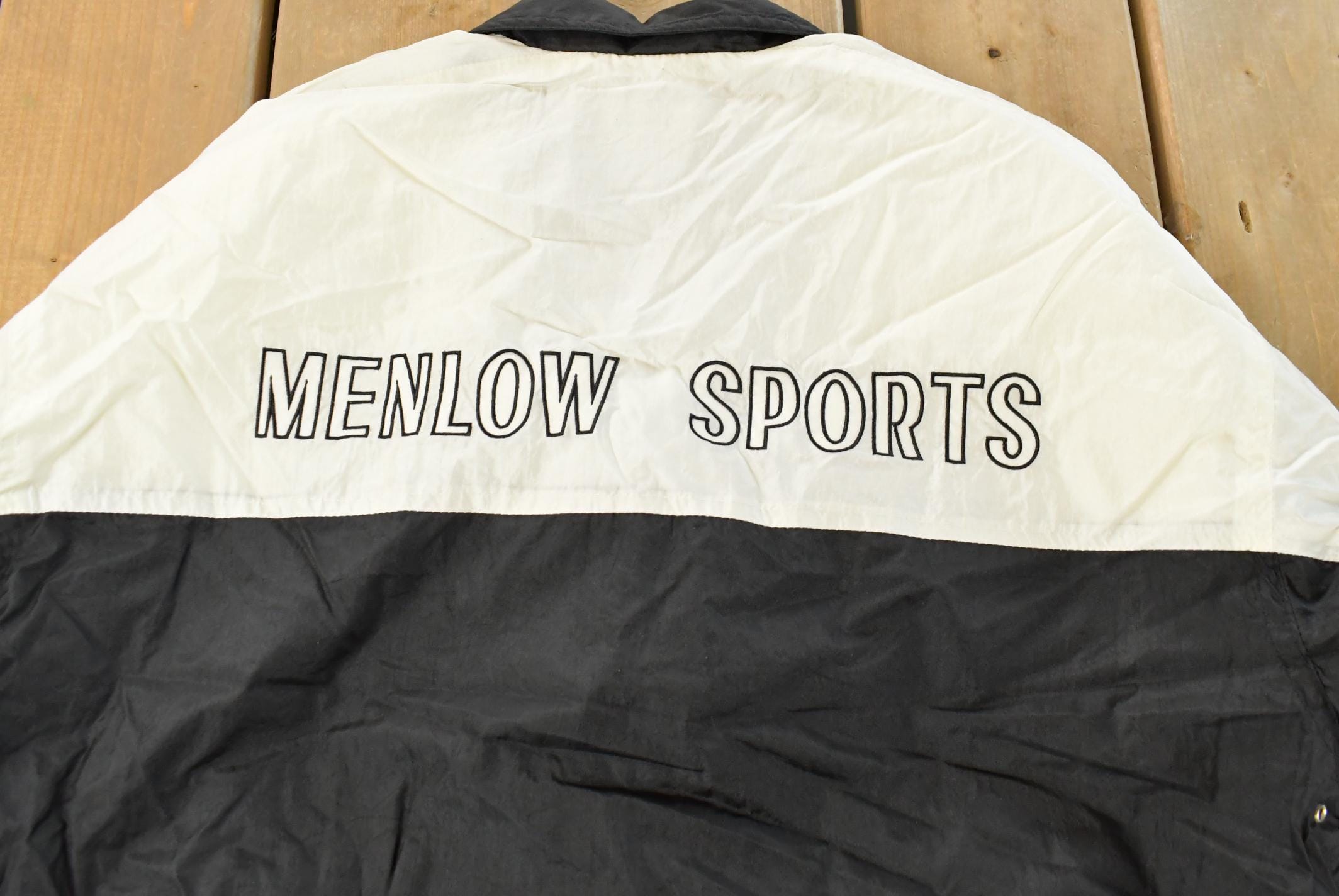 Vintage 1990s Menlow Sports Embroidered Windbreaker Jacket Men's Large / 90s Jacket / Lightweight / Running Athletic Sportswear / Athleisure
