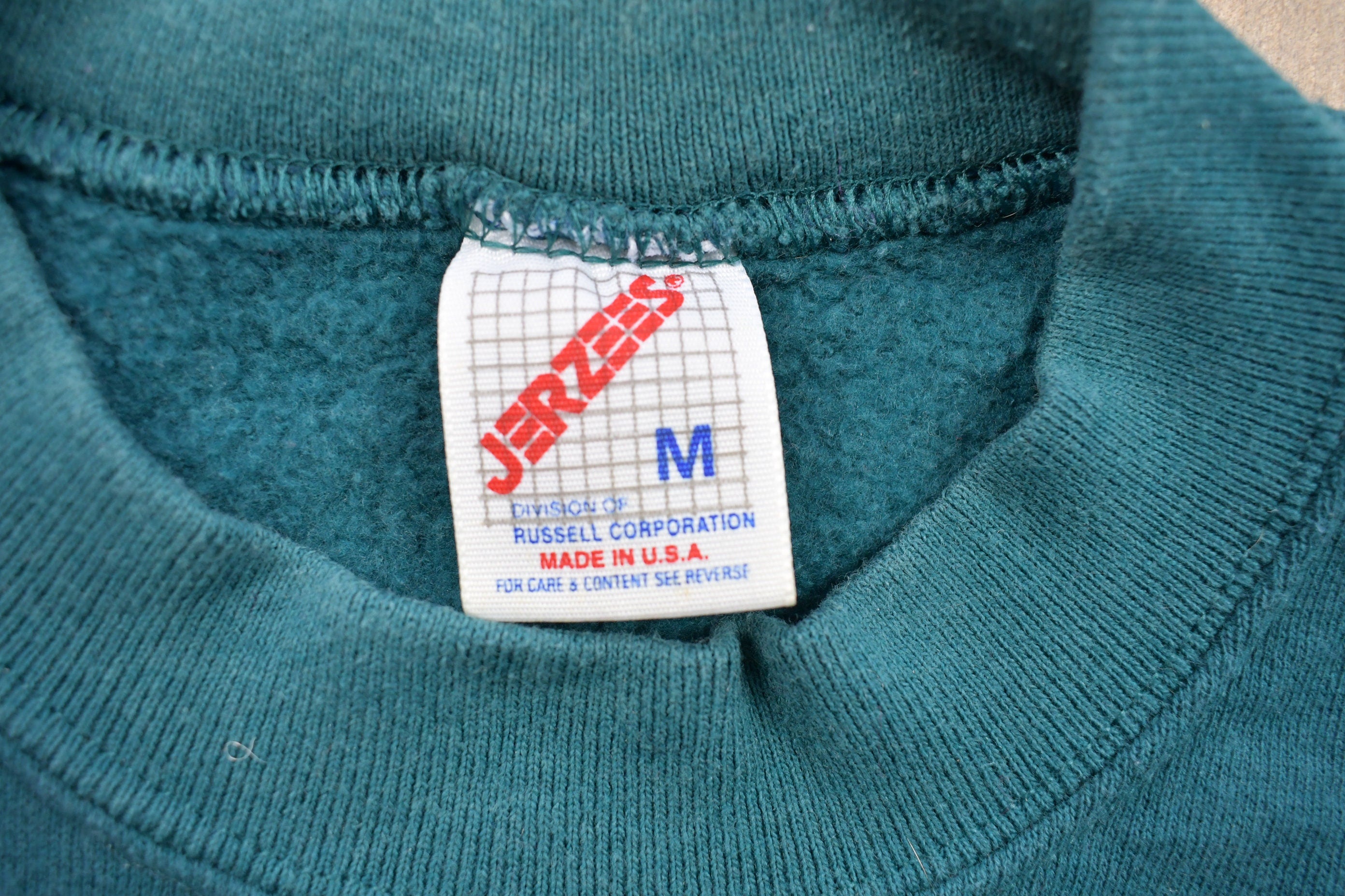 Vintage 1990s Jerzees Blank Crewneck Sweatshirt