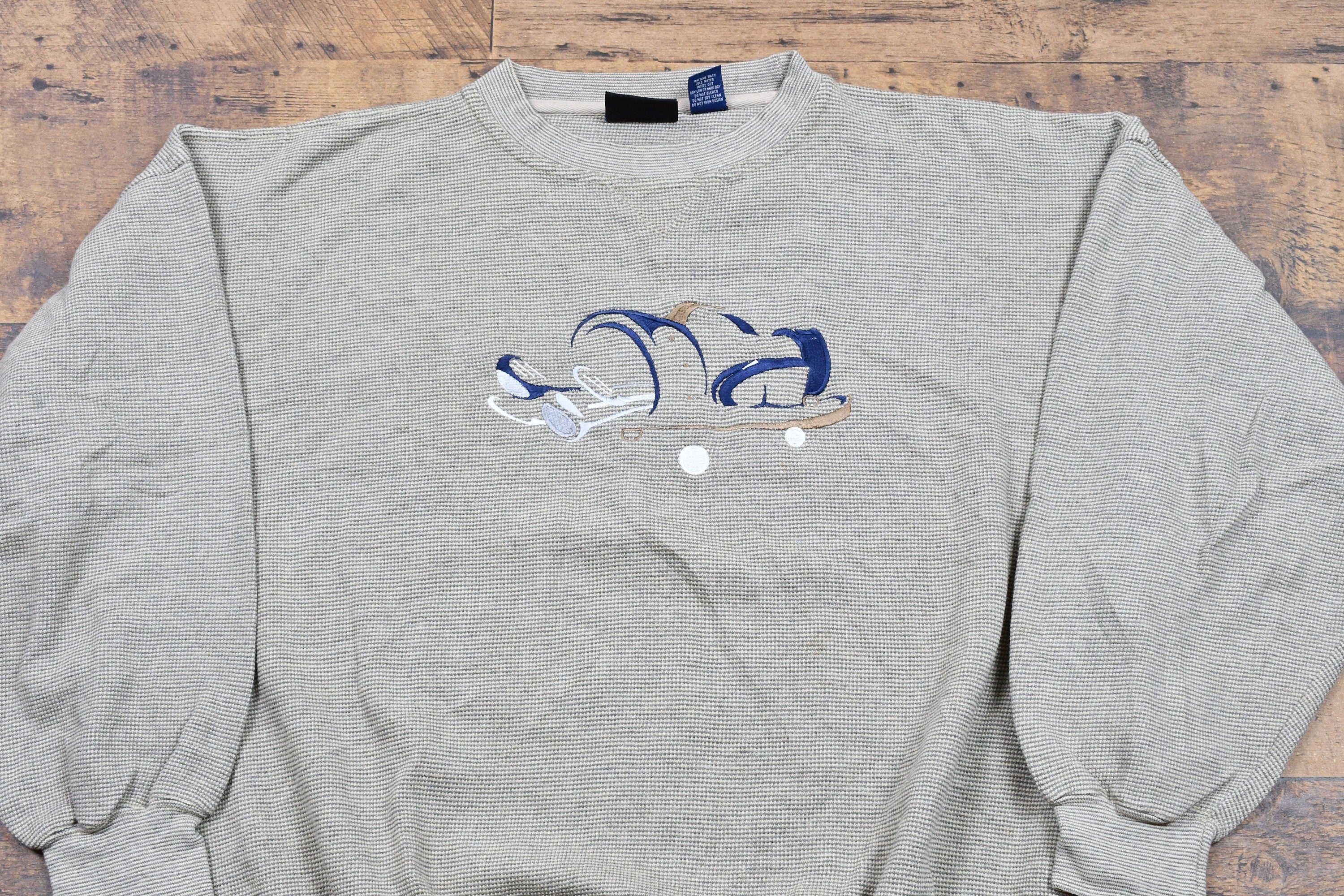 Vintage 1990s Golfing Graphic Embroidered Crewneck