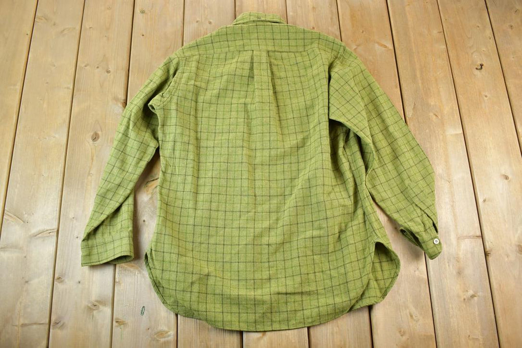 Vintage 1970s Pendleton Wool Flannel Button Up Shirt Men's Medium